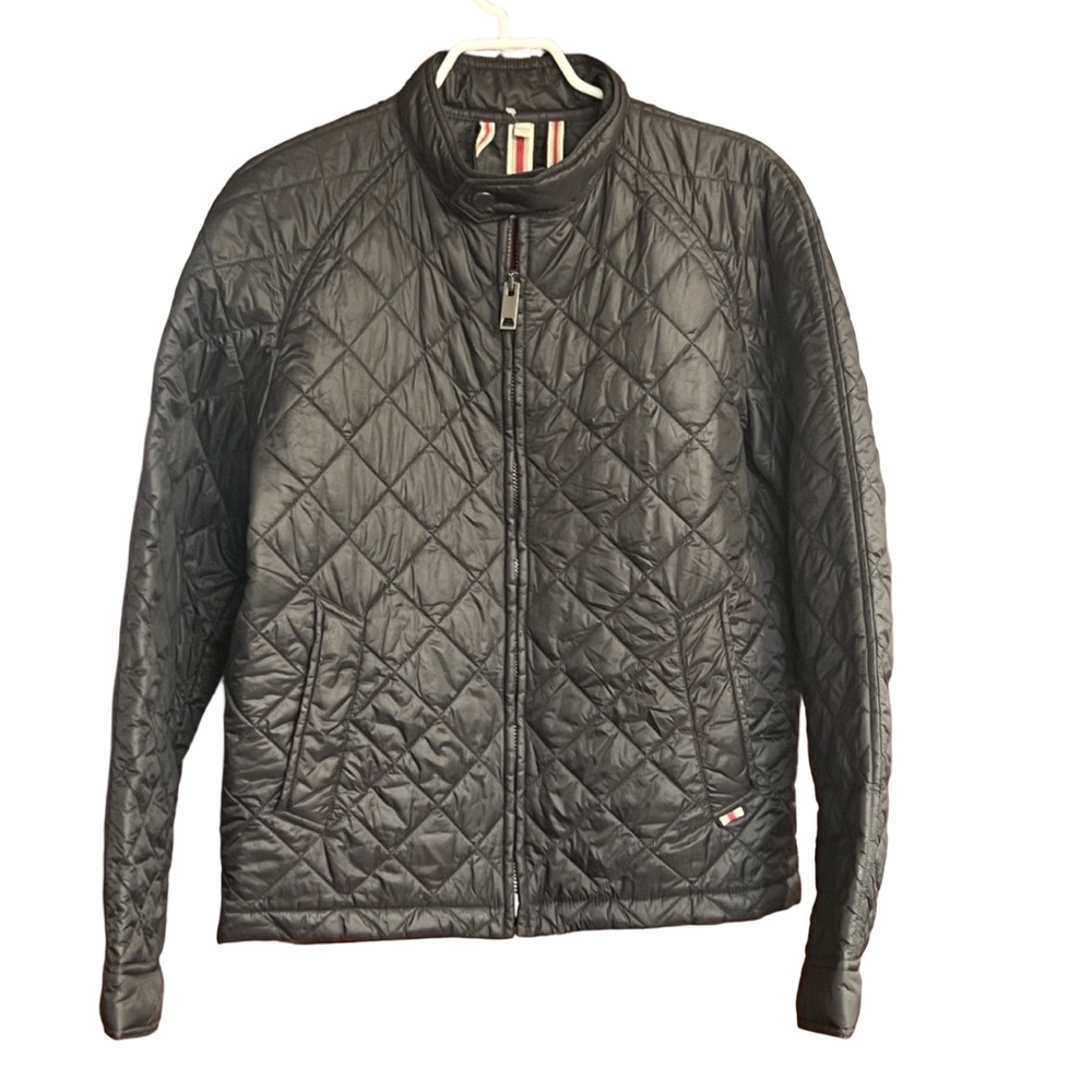 Burberry quilted jacket size medium like new!